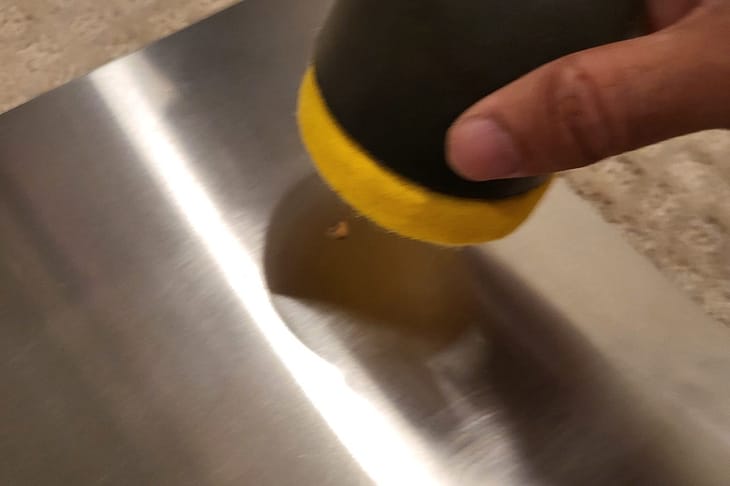 The best stainless steel scratch repair kit: head to head test [2024]
